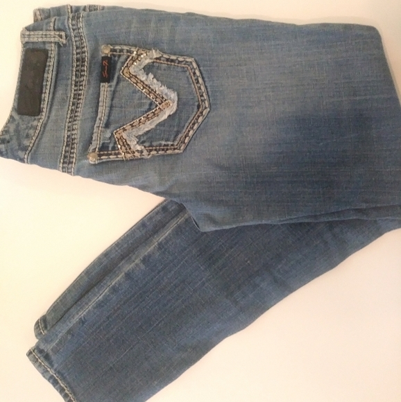 7 for all Mankind Mid Rise Skinny Jeans - Picture 3 of 7